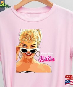 Margot Robbie Vintage Retro Shirt 2023 Sweatshirt Classic Margot Robbie Vintage Retro Shirt 2023 Sweatshirt Classic