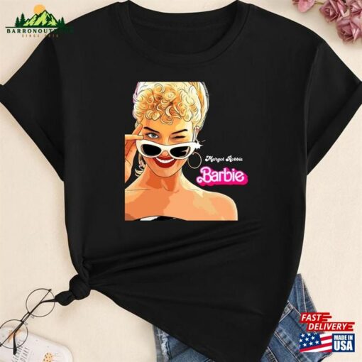 Margot Robbie Vintage Retro Shirt 2023 Sweatshirt Classic