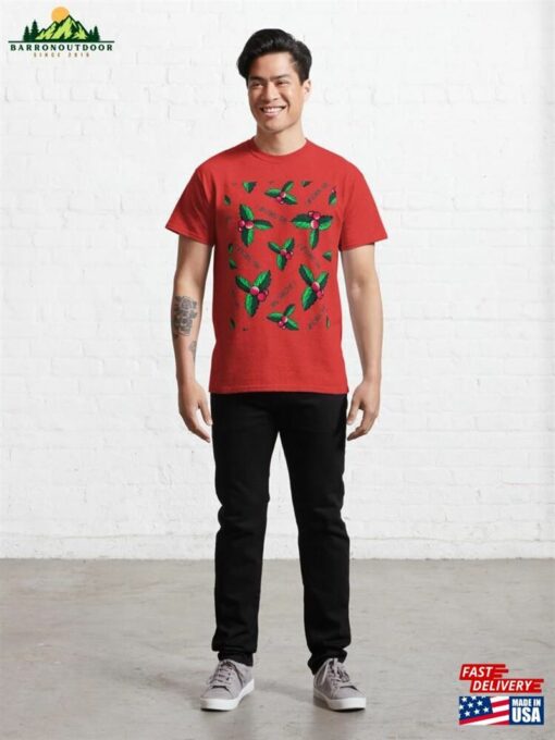 Merry Christmas Berries Pattern T-Shirt Sweatshirt