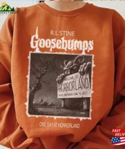 Retro 90S Goosebumps One Day At Horrorland T-Shirt Halloween Shirt Hoodie
