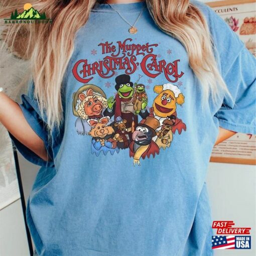 Retro The Muppet Christmas Carol Group Comfort Colors Shirt Kermit Frog Miss Piggy Xmas Movie T-Shirt Hoodie