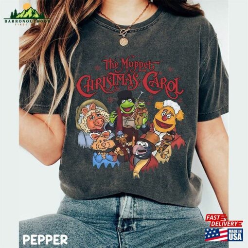 Retro The Muppet Christmas Carol Group Comfort Colors Shirt Kermit Frog Miss Piggy Xmas Movie T-Shirt Hoodie