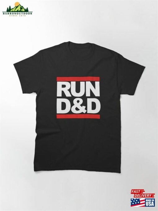 Run D Amp T-Shirt Dungeons And Dragons Classic Hoodie