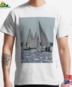 Sailing In Silhouette Classic T-Shirt Sweatshirt Sailing In Silhouette Classic T-Shirt Sweatshirt
