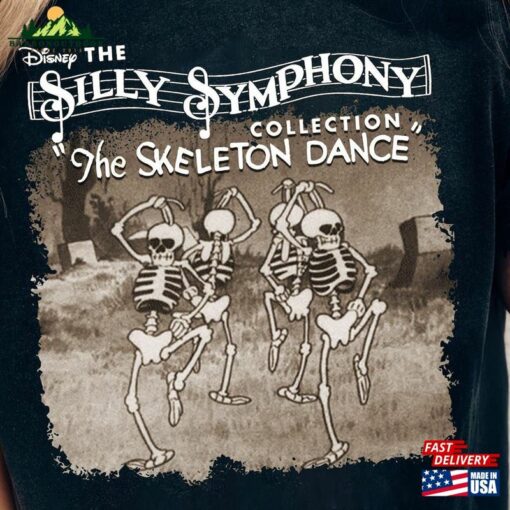 Silly Symphony The Skeleton Dance Comfort Shirt Halloween Dancing Vintage T-Shirt Disney Trip 2023 Vacation Unisex Sweatshirt