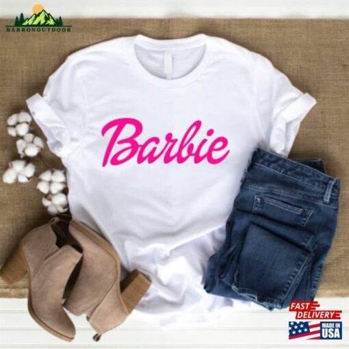 Simple Pink Barbi Logo Shirt Malibu Princess Inspired T Dolly Tee Birthday Themed T-Shirt Minimalist Hoodie Classic