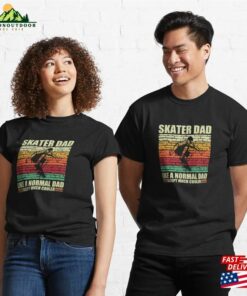 Skater Dad Vintage Skateboard Longboard Halfpipe Classic T-Shirt