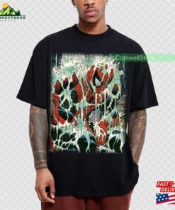 Spider Punk Vintage Shirt Man Across The Unisex T-Shirt Spider Punk Vintage Shirt Man Across The Unisex T-Shirt