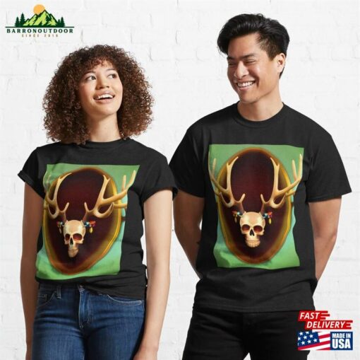 Spooky Gothic Skull And Antlers Pattern Classic T-Shirt