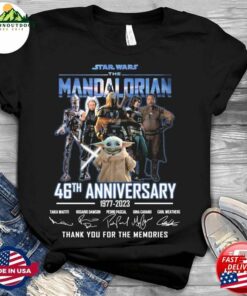 Star Wars The Mandalorian 46Th Anniversary 1977 2023 Thank You For Memories Signatures Shirt Gift Fan Classic T-Shirt