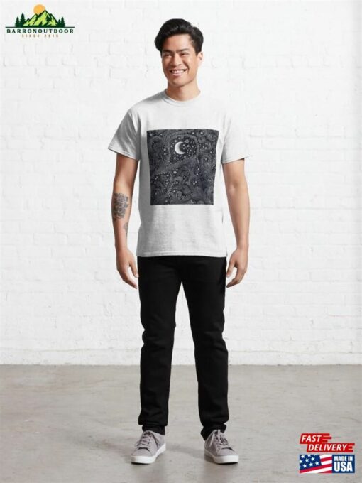 Stars And A Half Moon Classic T-Shirt Hoodie