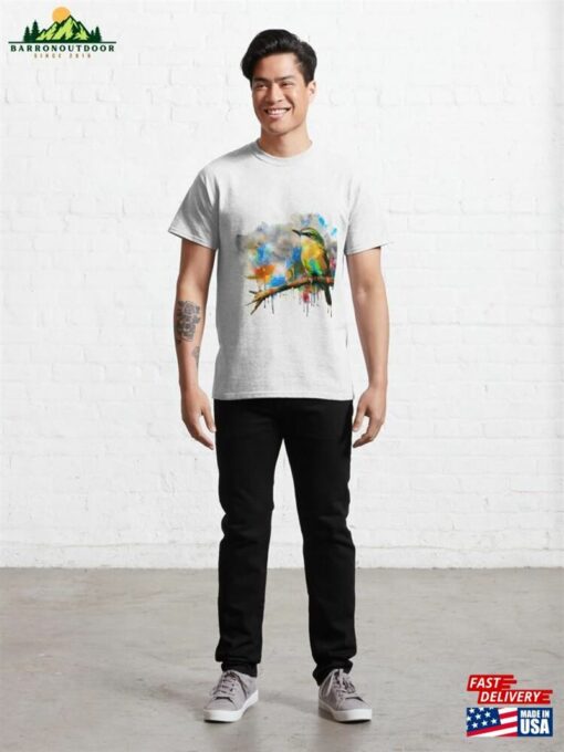 Street Art Bird Classic T-Shirt Sweatshirt