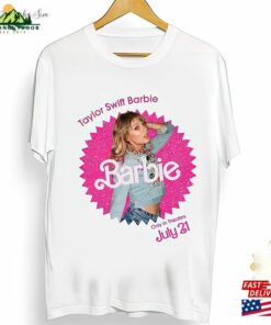 Swiftie Taylor Barbie Style Designed T-Shirt Classic Swiftie Taylor Barbie Style Designed T-Shirt Classic