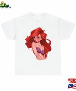 T-Shirt Classic Hoodie