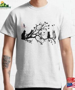 T-Shirt Classic Sweatshirt T-Shirt Classic Sweatshirt