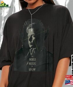 Talos The World Need To Knows Movie Shirt Secret Invasion 2023 Tv Series Vintage 90S Y2k Sweatshirt Classic 3 Talos The World Need To Knows Movie Shirt Secret Invasion 2023 Tv Series Vintage 90S Y2k Sweatshirt Classic 4