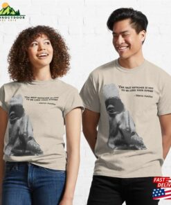 The Best Revenge Is Not To Be Like Your Enemy Marcus Aurelius Classic T-Shirt Sweatshirt Hoodie