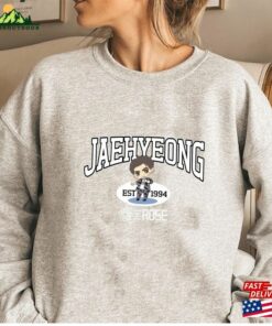 The Rose Members Chibi Sweatshirt Dawn To Dusk Tour Shirt Kpop T-Shirt 3 The Rose Members Chibi Sweatshirt Dawn To Dusk Tour Shirt Kpop T Shirt 4