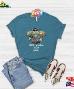 Universal Studios Family Vacation 2023 T-Shirt Summer Shirt Custom Sweatshirt Classic