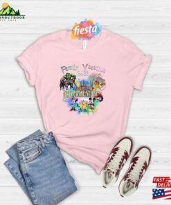 Universal Studios Family Vacation 2023 T-Shirt Summer Shirt Movie Characters Sweatshirt Classic