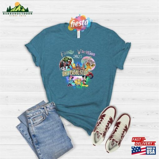 Universal Studios Family Vacation 2023 T-Shirt Summer Shirt Movie Characters Sweatshirt Classic