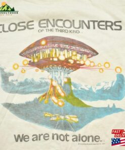 Vintage 1977 Close Encounters Of The Third Kind Movie Promo T-Shirt Tee Made In Usa Sweatshirt 2 Vintage 1977 Close Encounters Of The Third Kind Movie Promo T Shirt Tee Made In Usa Sweatshirt 3