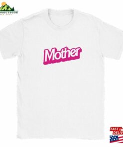 Vintage Barbie Movie T-Shirt Perfect Gift For Beautiful Mothers Hoodie Unisex