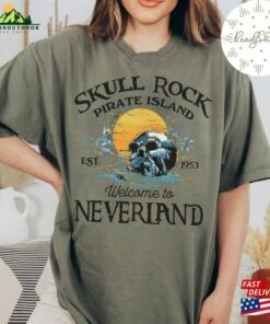Vintage Disney Peter Pan Skull Rock Pirate Island 1953 Welcome To Neverland Shirt Inspired Movie Sweatshirt Hoodie 2 Vintage Disney Peter Pan Skull Rock Pirate Island 1953 Welcome To Neverland Shirt Inspired Movie Sweatshirt Hoodie 3