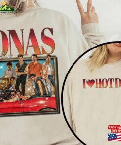 Vintage I Love Hot Dads Jonas Brothers Shirt Tour T-Shirt Sweatshirt Unisex