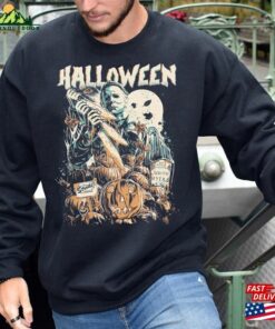 Vintage Michael Myers Halloween Crewneck Sweatshirt T-Shirt Horror Movies Tee 2 Vintage Michael Myers Halloween Crewneck Sweatshirt T Shirt Horror Movies Tee 3