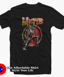 Vintage Misfits Skeleton Singing Solo Unisex T-shirt On Sale Vintage Misfits Skeleton Singing Solo Unisex T-shirt On Sale