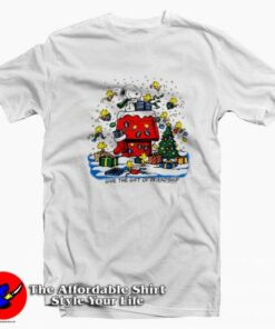 Vintage Peanuts SNOOPY Christmas T-Shirt On Sale