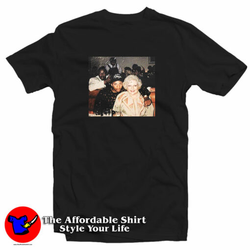 Vintage Photo Of Betty White And Eazy E T-Shirt