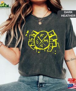 Vintage Retro Spider Punk Shirt Man Across The T-Shirt Sweatshirt