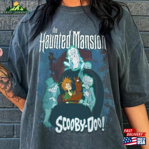 Vintage Scooby Doo Shirt Retro The Haunted Mansion Halloween T-Shirt Classic