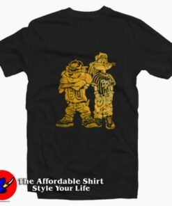 Yellow Bugs Taz Kriss Kross Rap 90s Unisex T-shirt On Sale