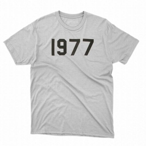 1977 Sweatshirt T-shirt