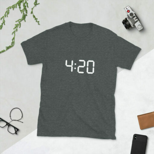 420 Stoner’s time to blaze up some weed funny T-shirt