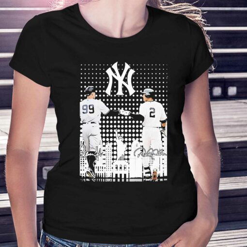 99 Aaron Judge And 2 Derek Jeter New York Yankees Skyline Signatures Shirt