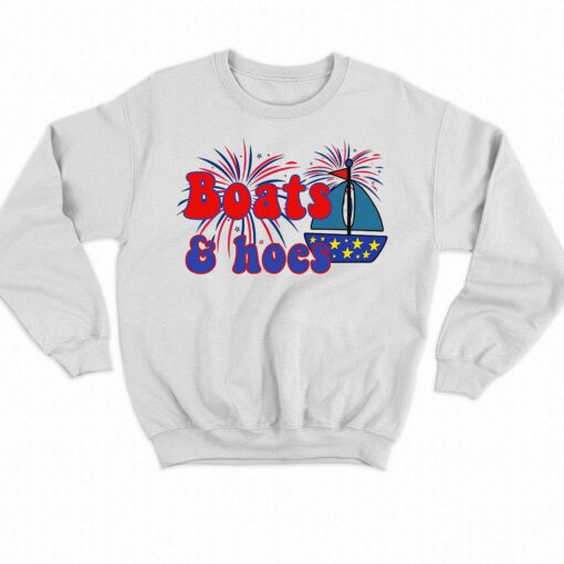 Boats And Hoes 4th Of July T-shirt