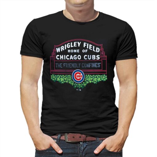 Chicago Cubs Fanatics Branded Wrigley Field Long Ball T-shirt