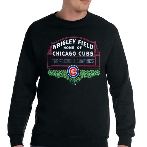 Chicago Cubs Fanatics Branded Wrigley Field Long Ball T-shirt