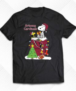 Christmas Snoopy Arizona Cardinals Shirt Christmas Snoopy Arizona Cardinals Shirt