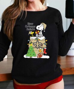 Christmas Snoopy New Orleans Saints Shirt Christmas Snoopy New Orleans Saints Shirt