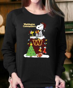 Christmas Snoopy Washington Commanders Shirt 4