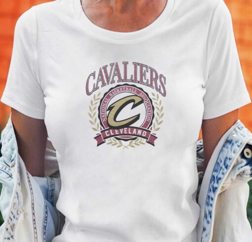 Cleveland Cavs Crest T-shirt