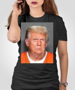 Donald Trump Mug Shot 24-8 2023 T-shirt Donald Trump Mug Shot 24-8 2023 T-shirt