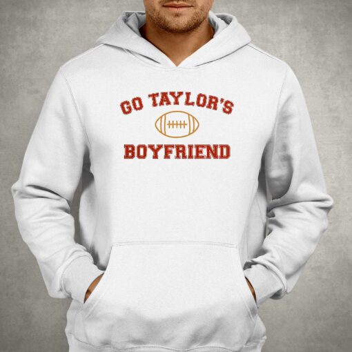 Go Taylor’s Boyfriend T-shirt