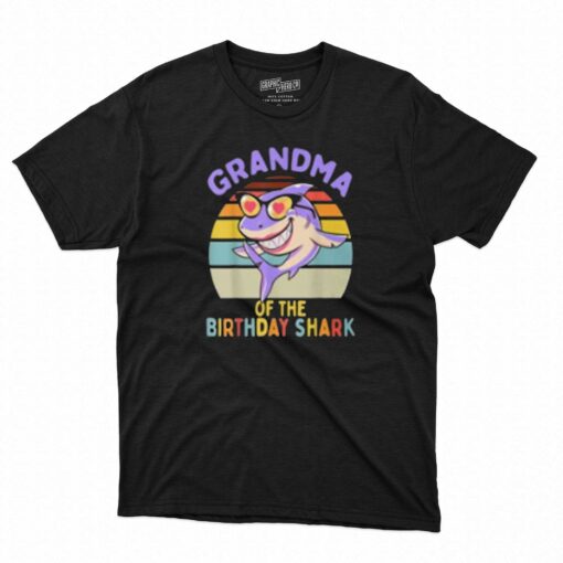 Grandma Of The Birthday Shark T-shirt