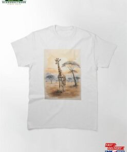 001 Cute Giraffe In A Serengeti Scene Classic T-Shirt Unisex